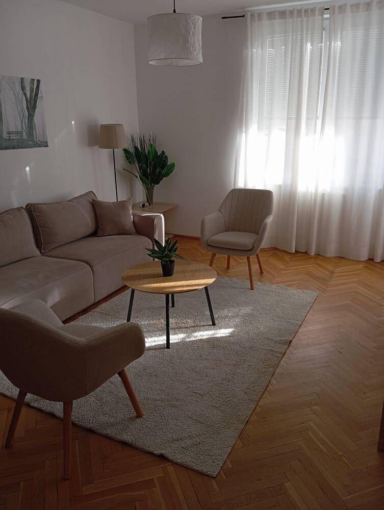 https://calistaestate.bg/pic/properties/33809/33809_imported_image_1.jpeg